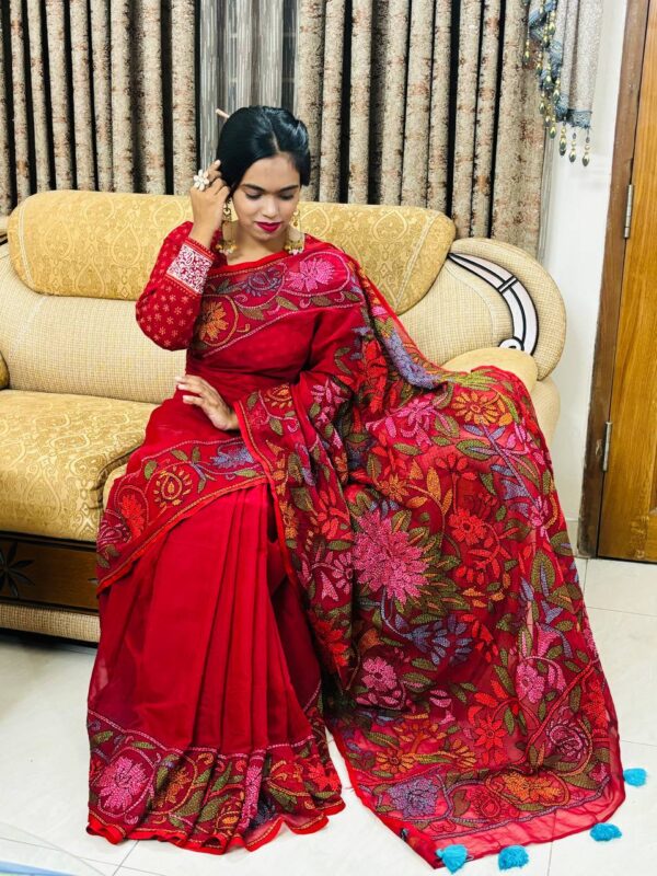 Nakshi Bou Saree